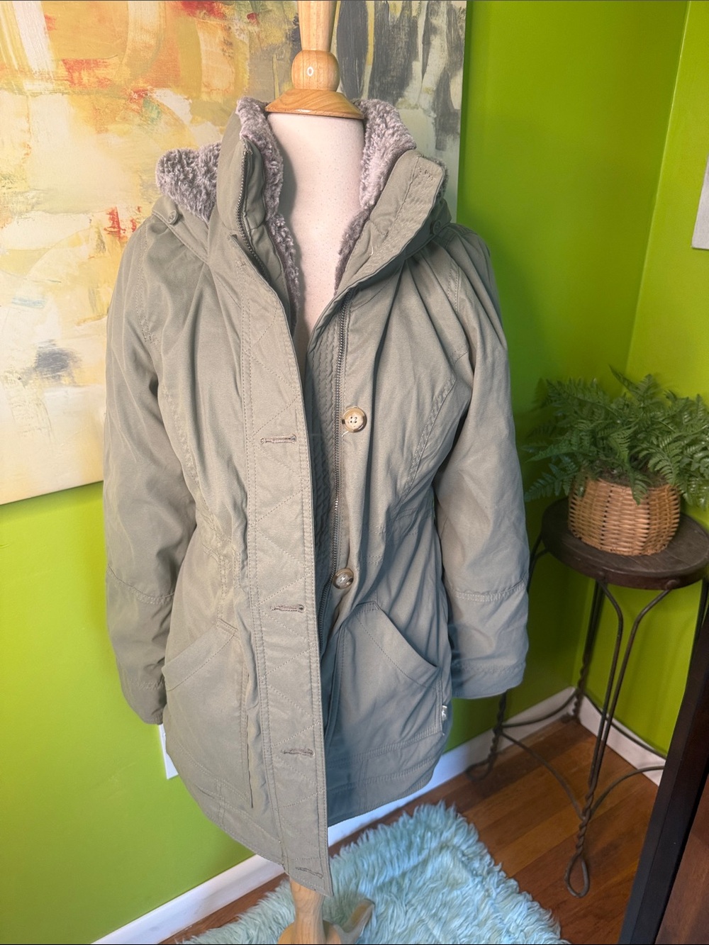 Hollister Sage Green Faux-Sherpa Hooded Puffer Jacket